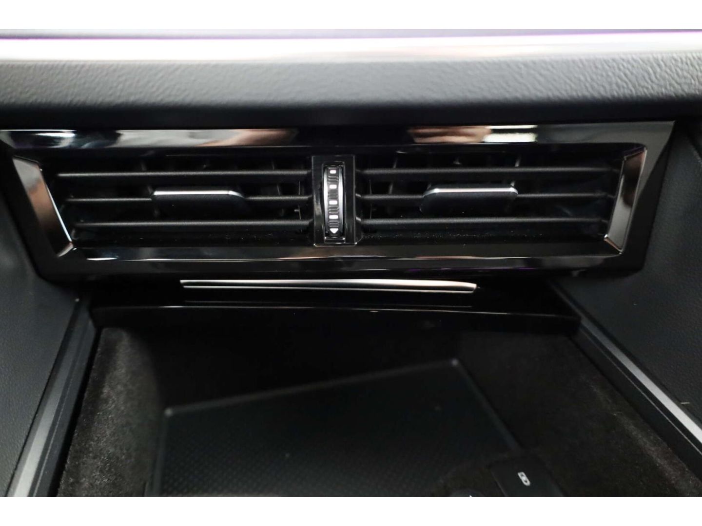 Volkswagen Touareg 3.0 TDI 4Mo. R-Line BlackStyle/Luft/PANO foto 21
