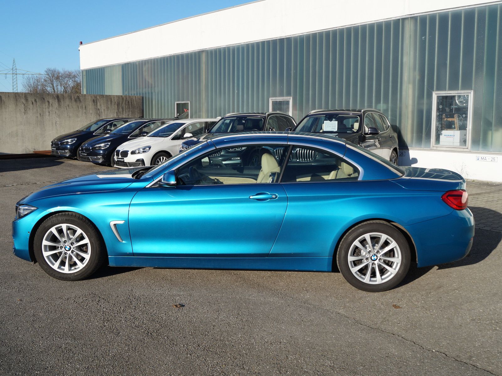 BMW 420i Cabrio * Navi * Leder * AHK * HUD * 1.Hd. foto 2