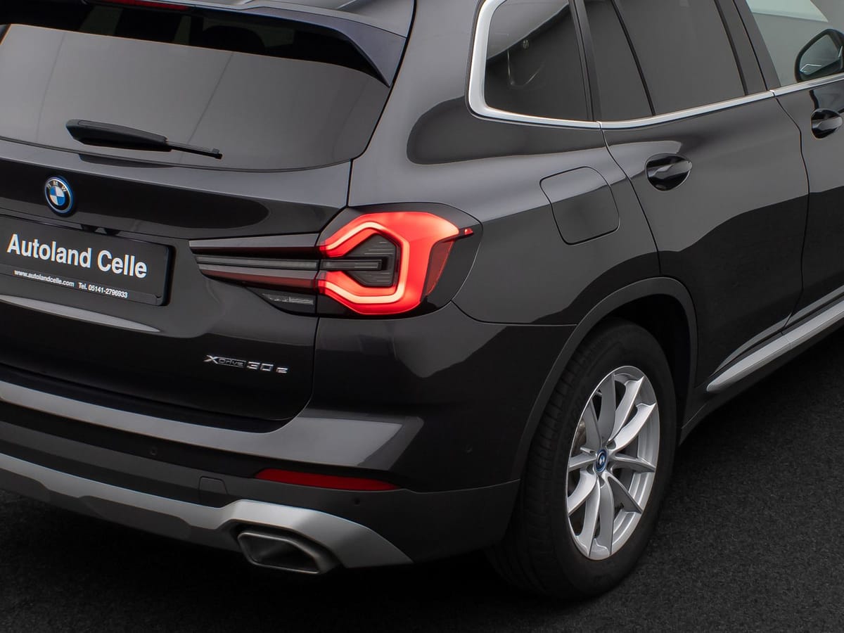 BMW X3 xD30e Panorama Laser 360°HUD DAB HiFi Sport foto 15