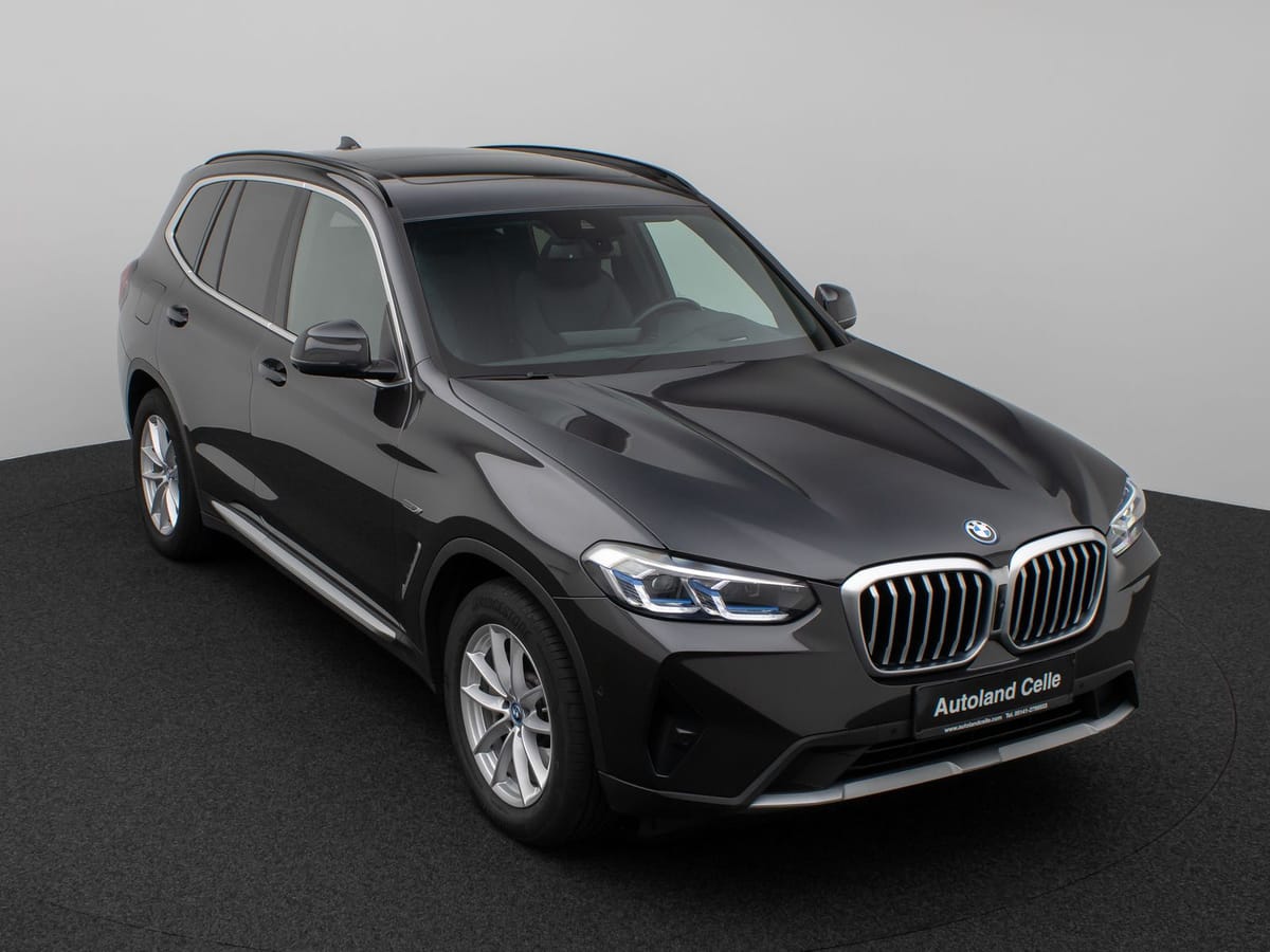 BMW X3 xD30e Panorama Laser 360°HUD DAB HiFi Sport foto 3