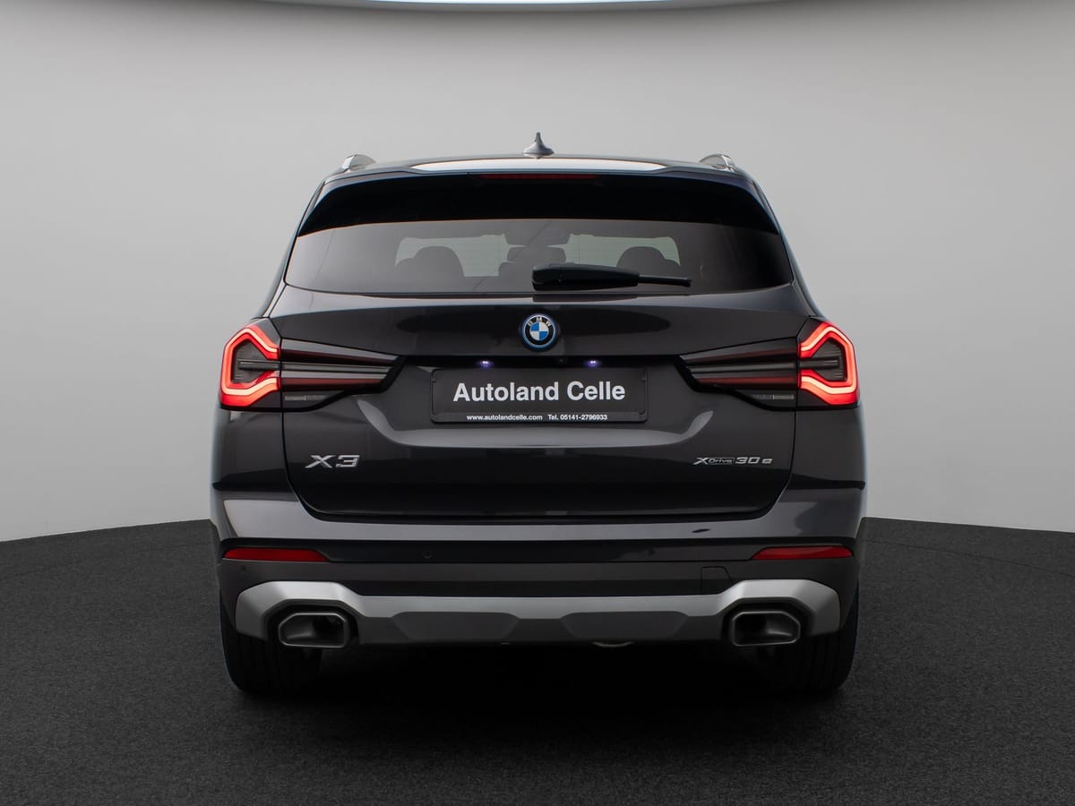 BMW X3 xD30e Panorama Laser 360°HUD DAB HiFi Sport foto 8