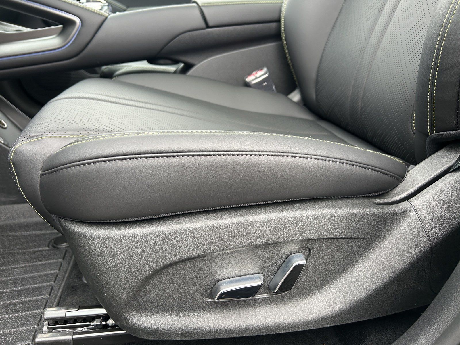 BYD Atto 2 EV 45,12 kwh Active KAMERA LEDER LED foto 21