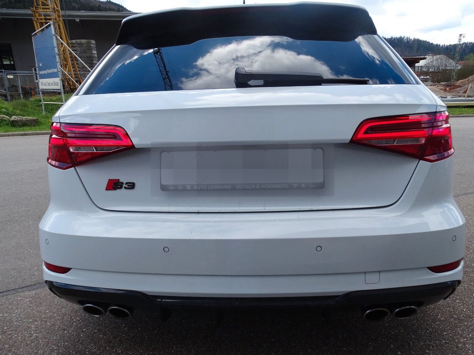 Audi S3 Sportback 2.0 TFSI quattro foto 3