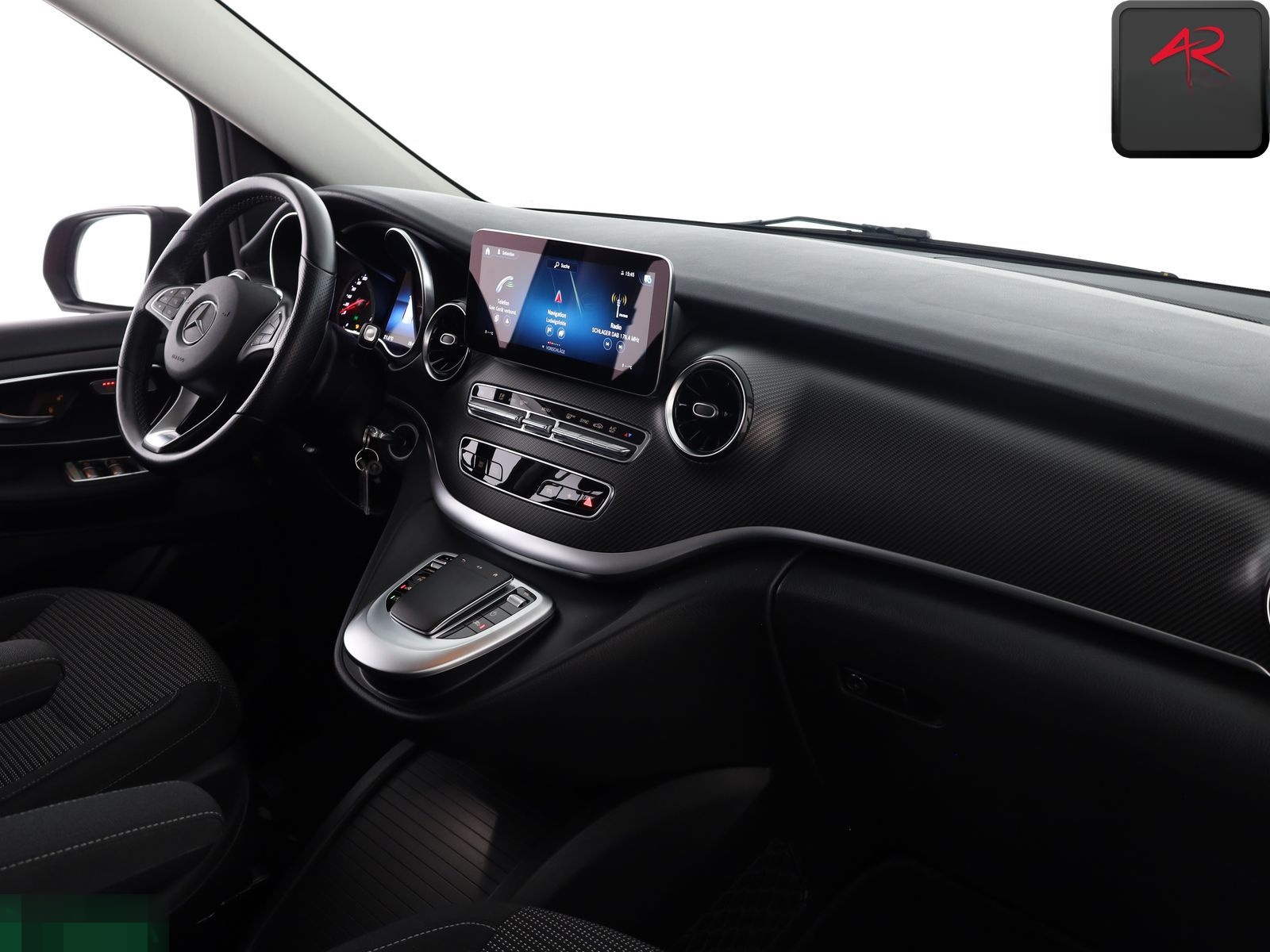 Mercedes-Benz V 250 d AMG 7 SITZE NIGHT,KAMERA,AHK,DISTRO,1.HD foto 9