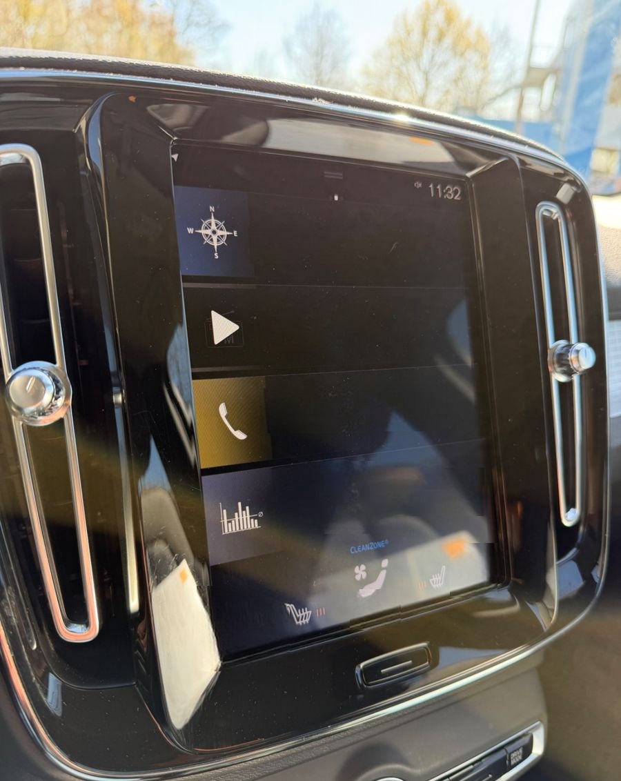 Volvo XC40 D4 AWD Momentum Pro #volvo #madebymerten foto 18