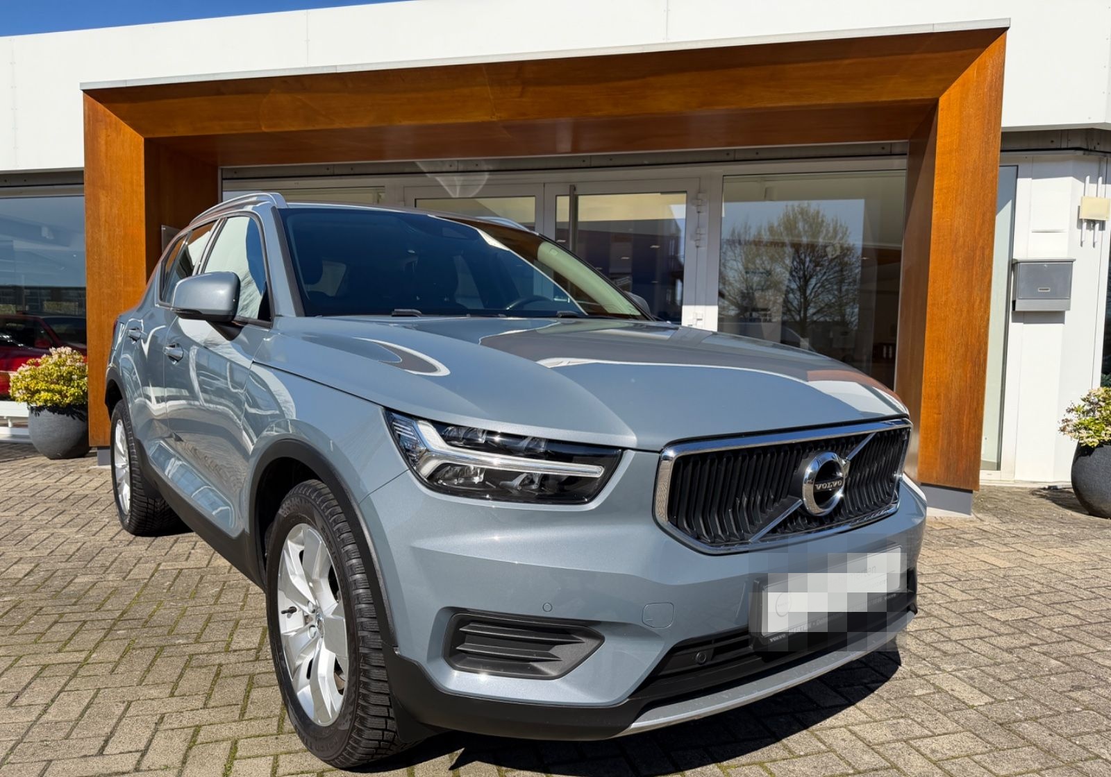 Volvo XC40 D4 AWD Momentum Pro #volvo #madebymerten foto 3