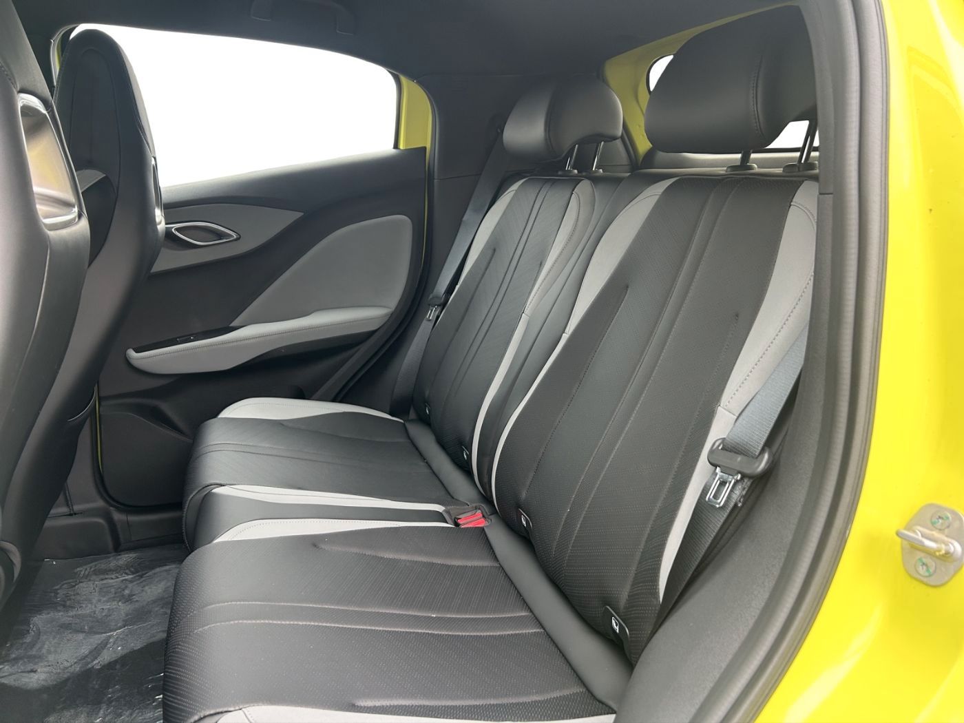 BYD Dolphin Surf 115 kw Comfort 360° ACC LED SHZ foto 13