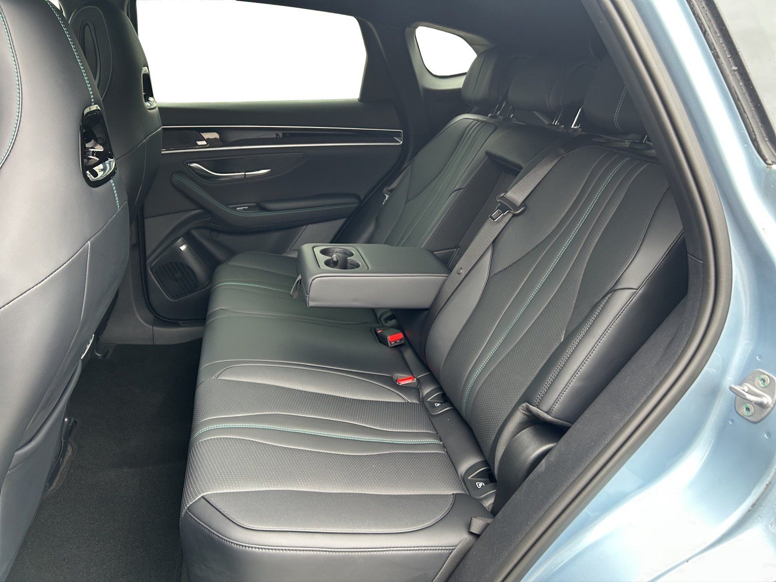 BYD Seal U EV Design HUD ACC PANORAMA NAV LED SHZ foto 13