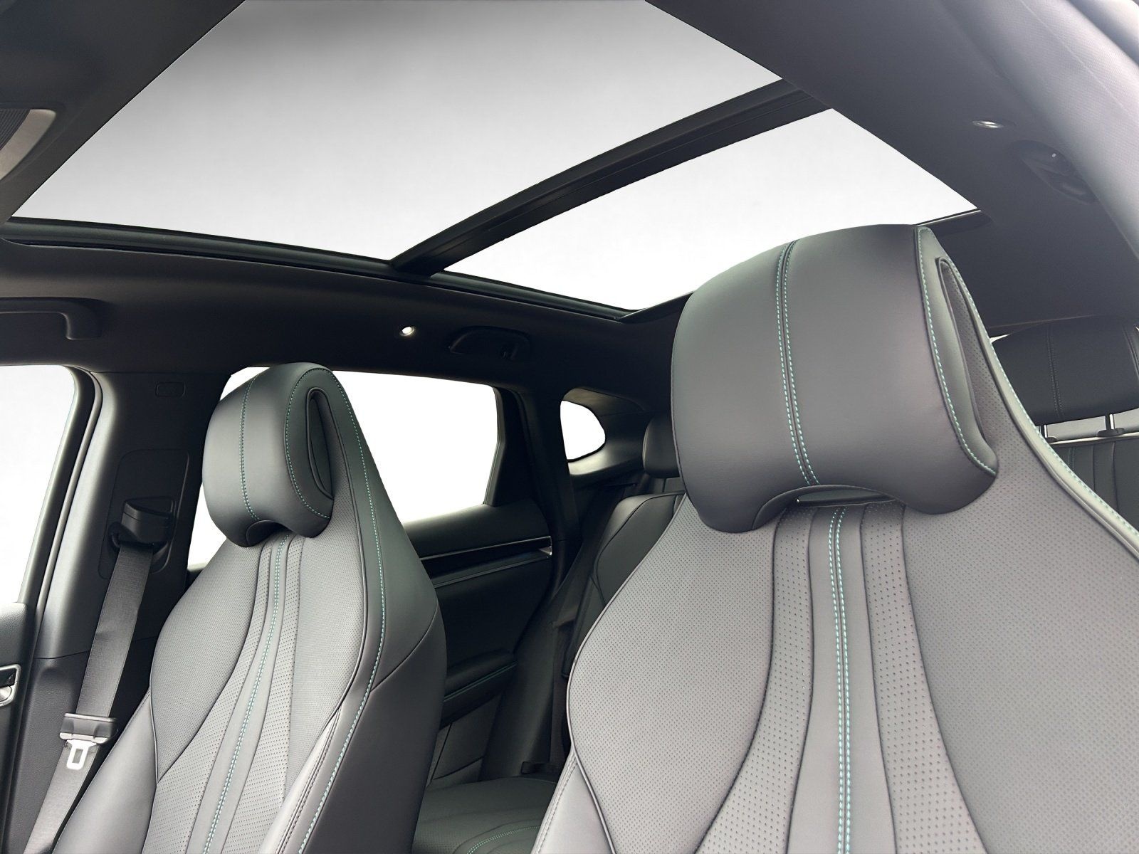 BYD Seal U EV Design HUD ACC PANORAMA NAV LED SHZ foto 19