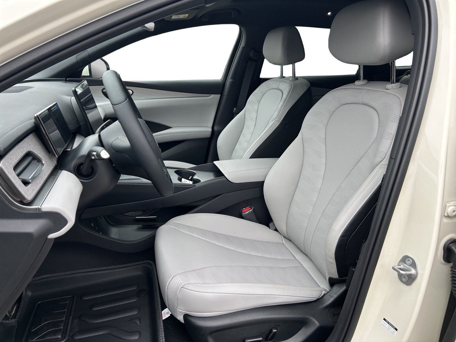 BYD Seal 6 Touring 1.5 PHEV DM-i Comfort HUD LED 360 foto 18