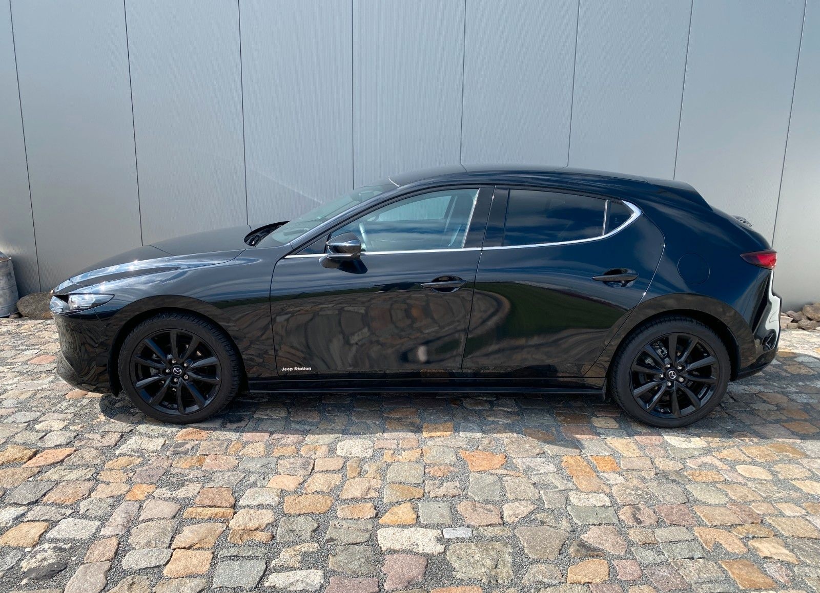 Mazda 3 LIMO HOMURA LED ALLWETTER SCHECKHEFT CARPLAY foto 24