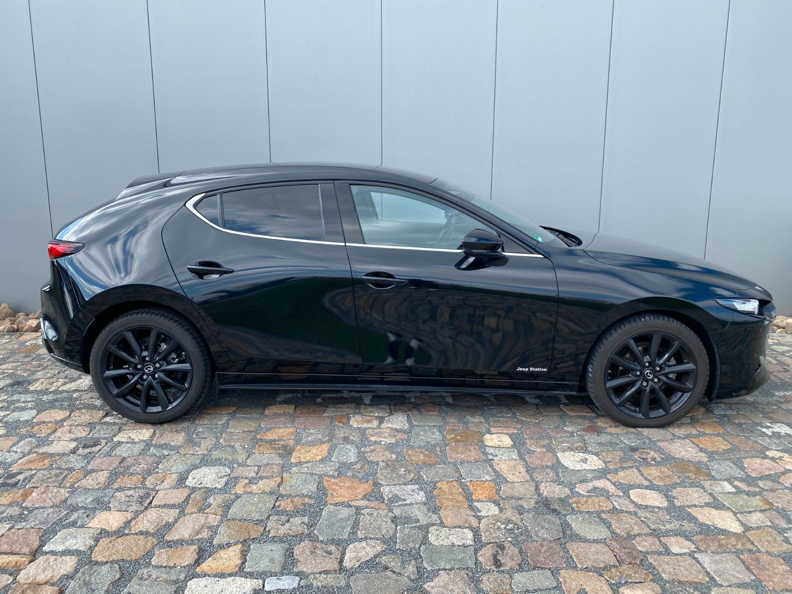Mazda 3 LIMO HOMURA LED ALLWETTER SCHECKHEFT CARPLAY foto 5