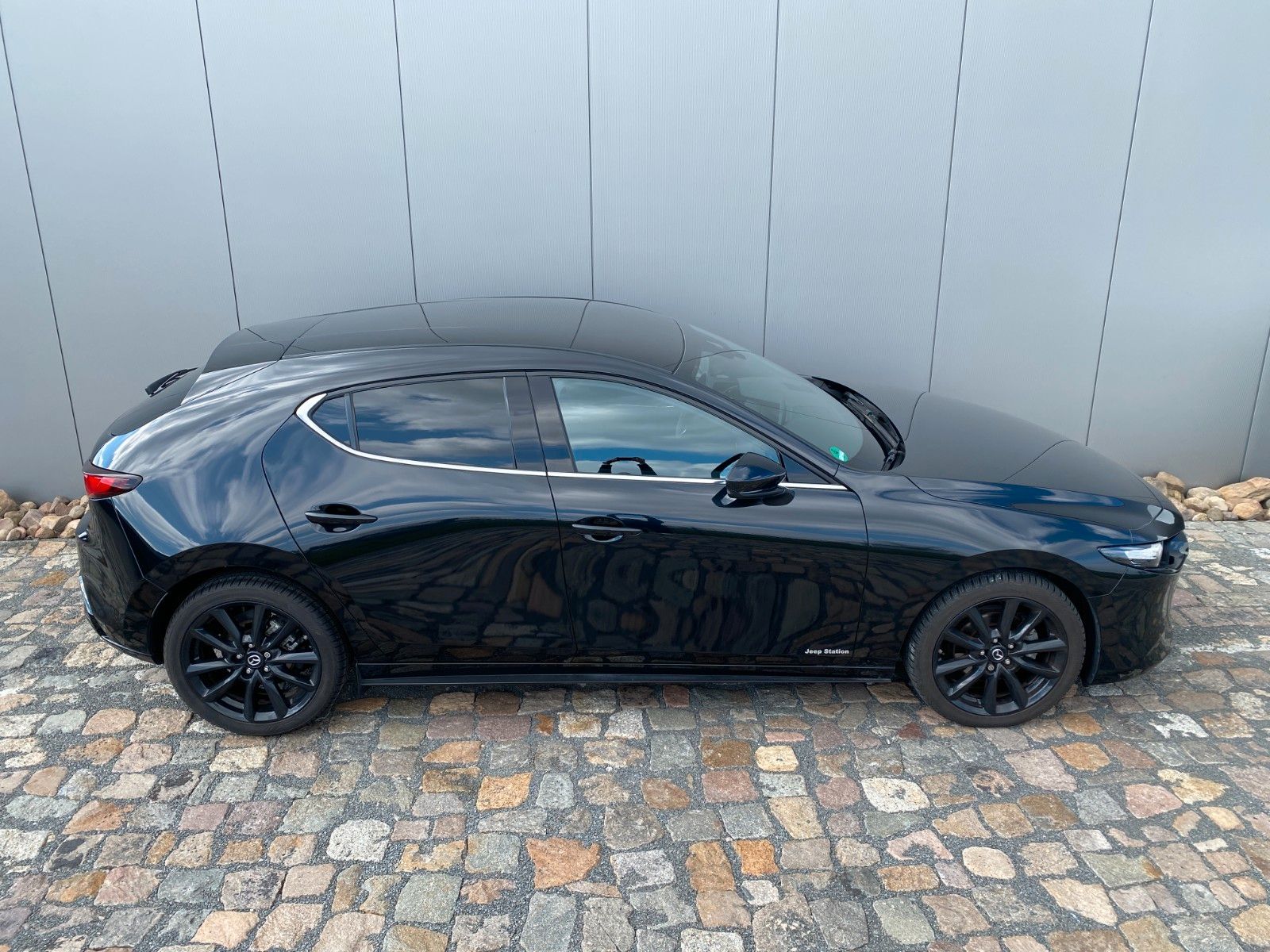 Mazda 3 LIMO HOMURA LED ALLWETTER SCHECKHEFT CARPLAY foto 6