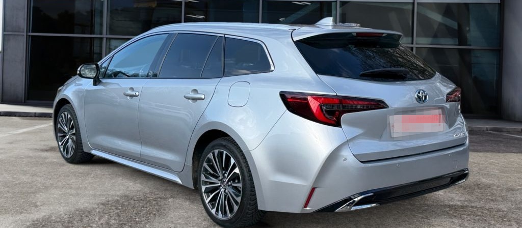 Toyota Corolla 1.8 Hybrid Touring Sports Team Deutschla foto 3