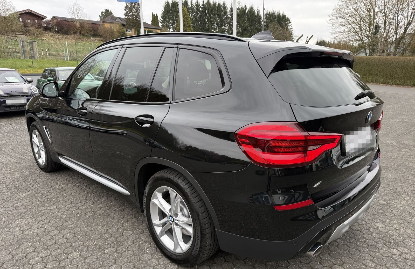 BMW X3 xDrive30d xLine Navi AHK HiFi Shz PDC Teilled foto 7