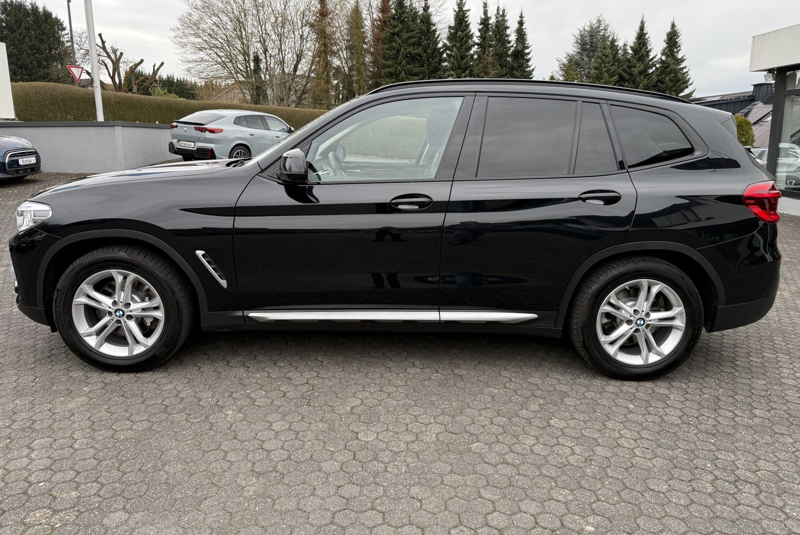 BMW X3 xDrive30d xLine Navi AHK HiFi Shz PDC Teilled foto 8
