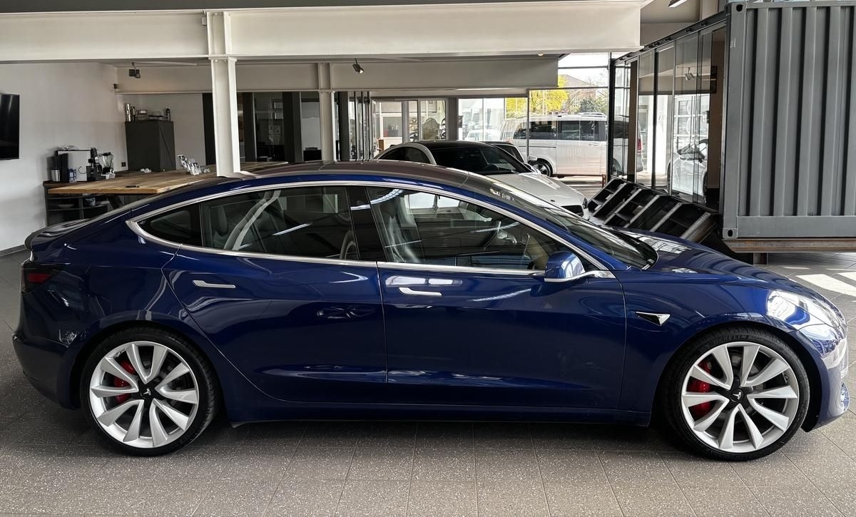 Tesla Model 3 Long Range Dual Motor AWD LED ACC Pano foto 4