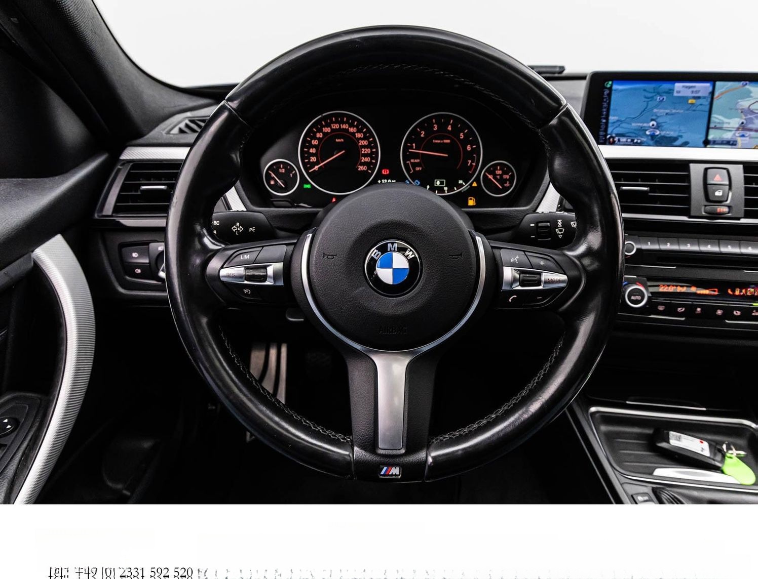BMW 320i TOURING xDRIVE SHADOW/HuD/AHK/PANO/KAMERA foto 24