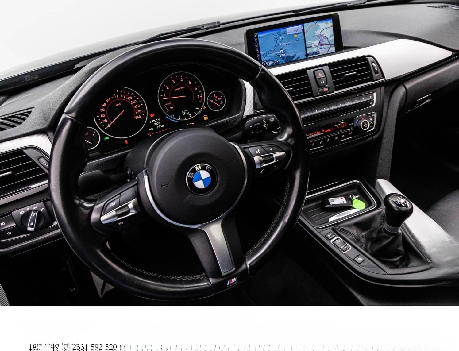 BMW 320i TOURING xDRIVE SHADOW/HuD/AHK/PANO/KAMERA foto 32