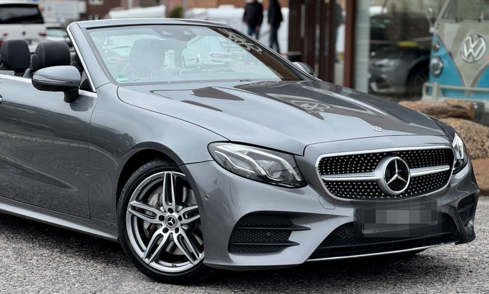 Mercedes-Benz E 300 Cabrio *AMG*MULTIBEAM*360°*GARANTIE foto 2