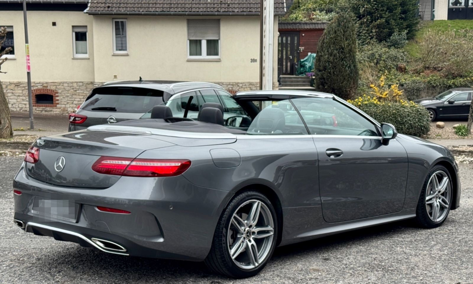 Mercedes-Benz E 300 Cabrio *AMG*MULTIBEAM*360°*GARANTIE foto 11