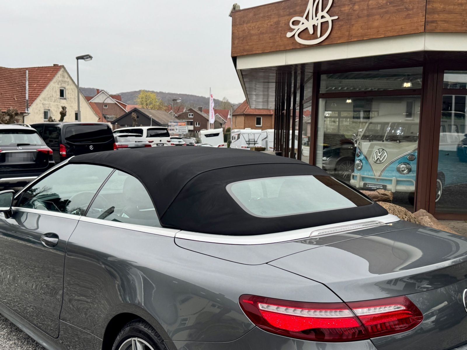 Mercedes-Benz E 300 Cabrio *AMG*MULTIBEAM*360°*GARANTIE foto 14