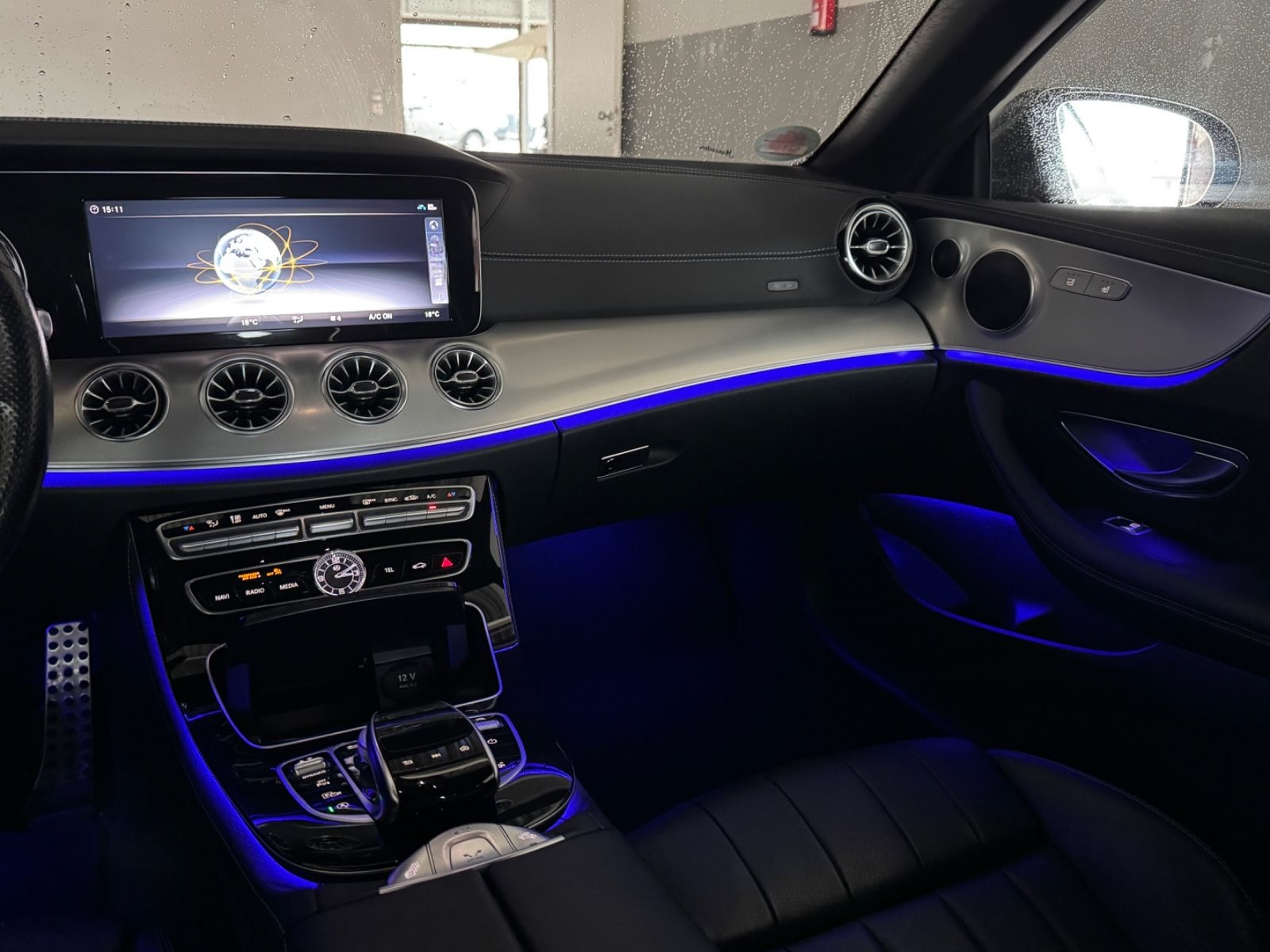 Mercedes-Benz E 300 Cabrio *AMG*MULTIBEAM*360°*GARANTIE foto 17