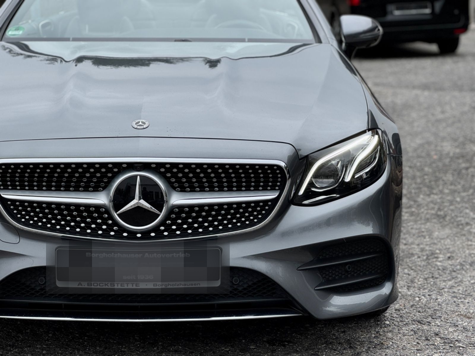 Mercedes-Benz E 300 Cabrio *AMG*MULTIBEAM*360°*GARANTIE foto 4