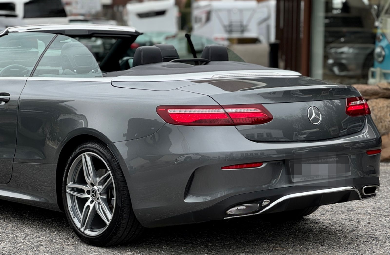 Mercedes-Benz E 300 Cabrio *AMG*MULTIBEAM*360°*GARANTIE foto 9