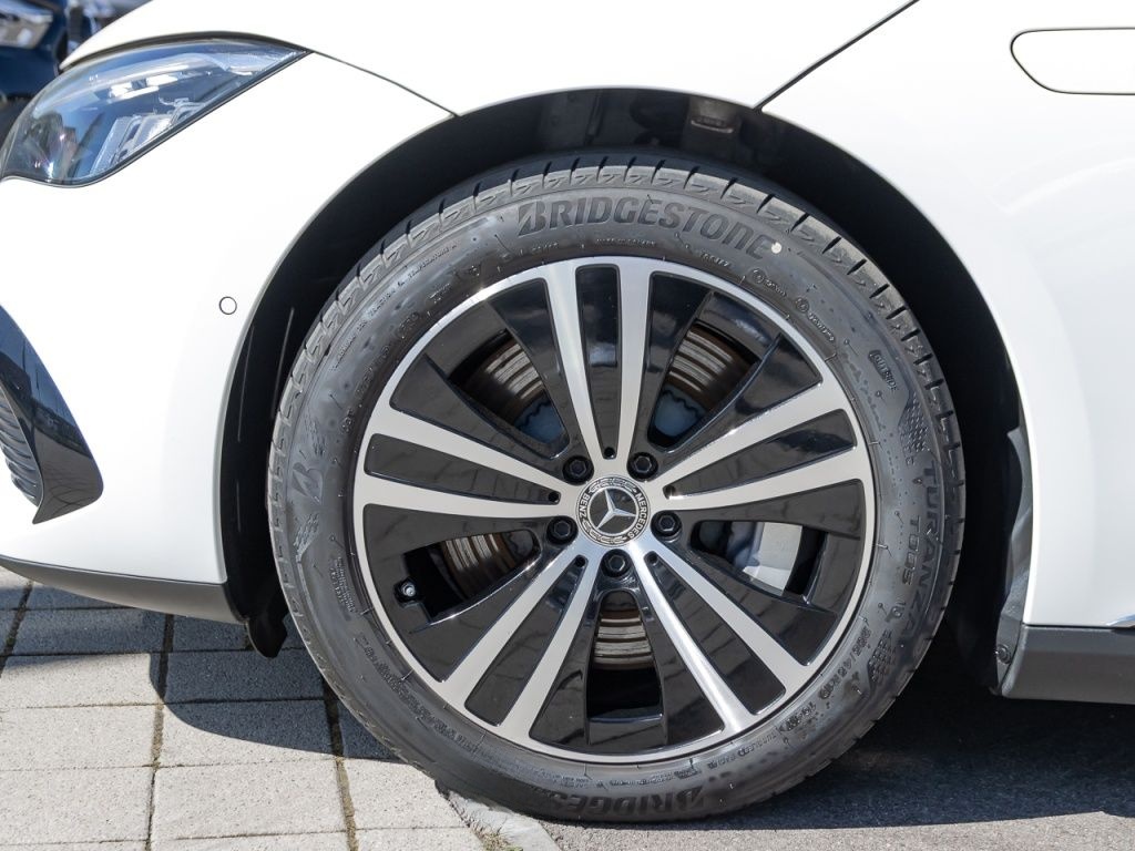 Mercedes-Benz EQE 300 Electric Art *Cam*LED*FernlA*WärmeP*MBUX foto 11