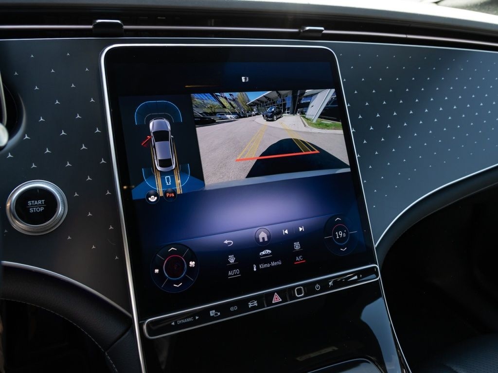 Mercedes-Benz EQE 300 Electric Art *Cam*LED*FernlA*WärmeP*MBUX foto 17