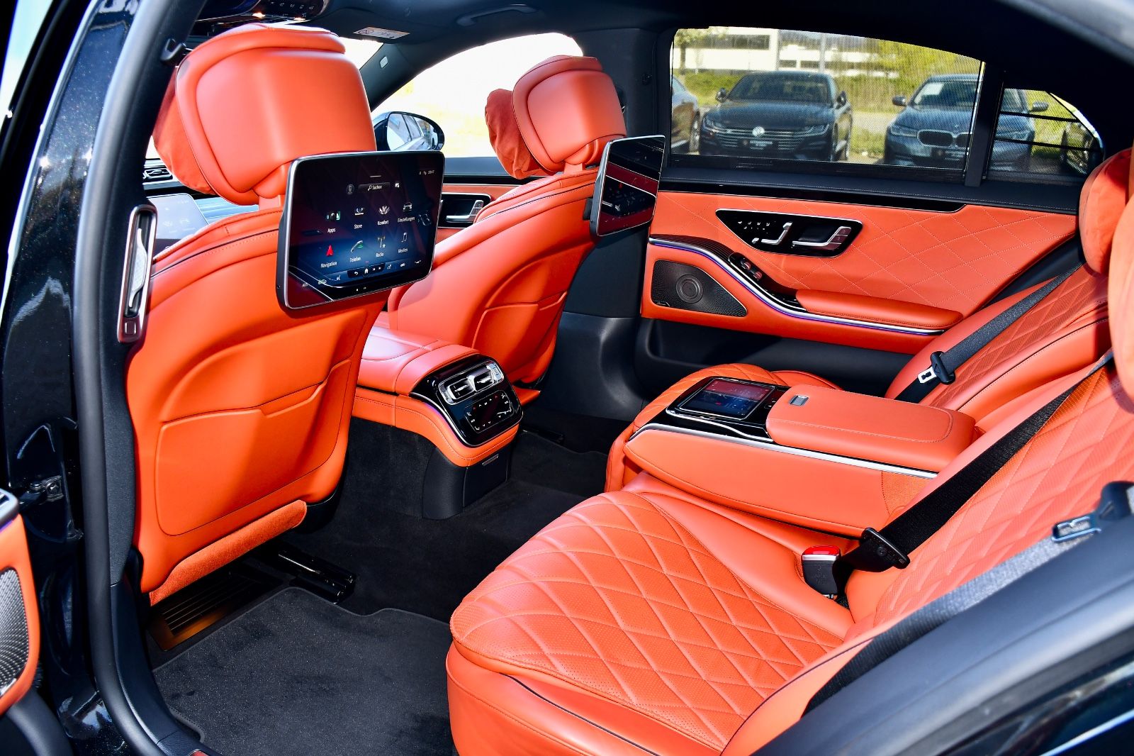 Mercedes-Benz S500 4Matic L AMG Chauffeur TV Digital Pano HUD foto 16
