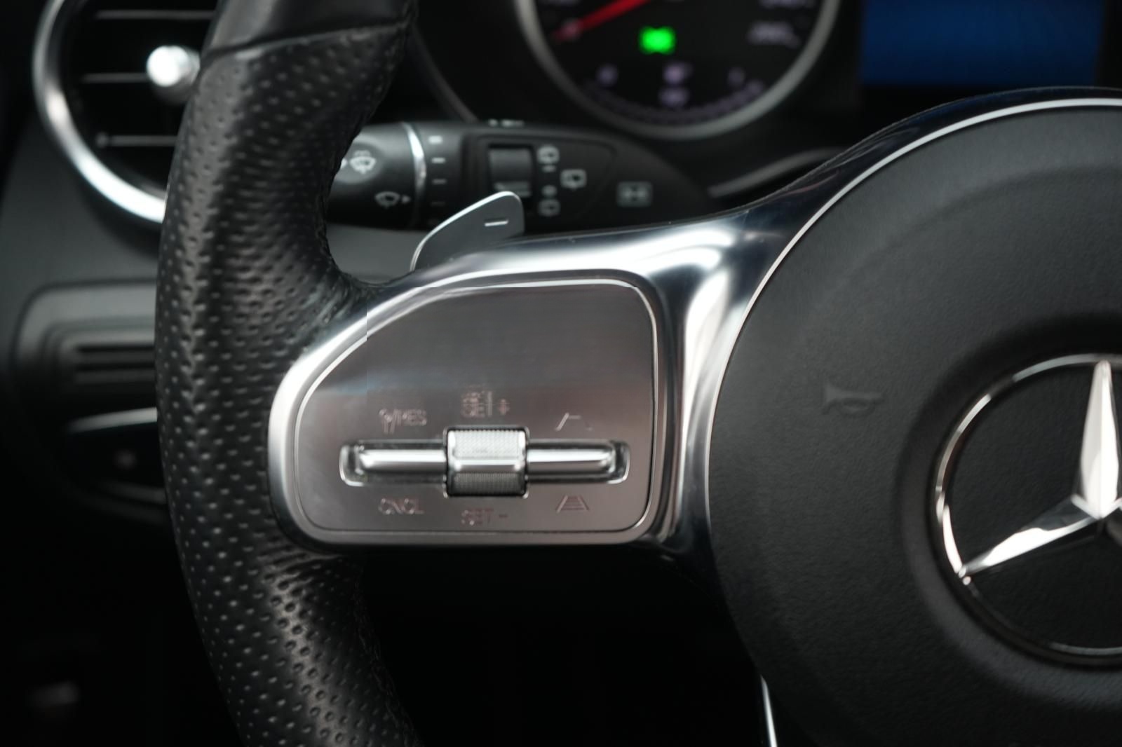 Mercedes-Benz GLC 220 d 4Matic 9G-Tronic AMG Leder/Distronic/K foto 19