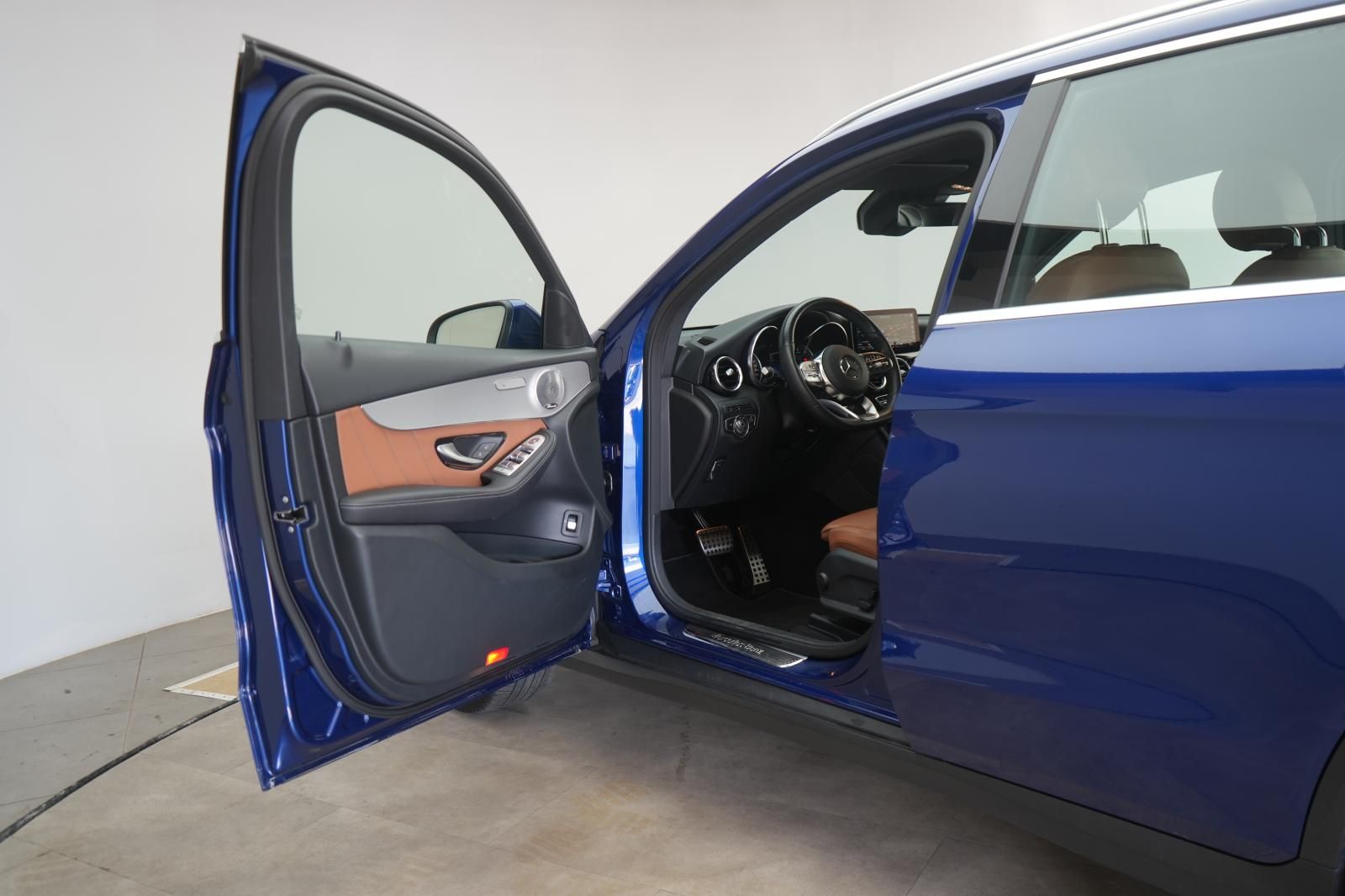 Mercedes-Benz GLC 220 d 4Matic 9G-Tronic AMG Leder/Distronic/K foto 10