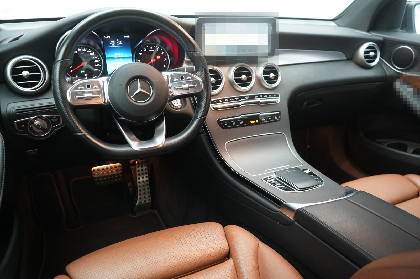 Mercedes-Benz GLC 300 e 4Matic 9G-Tronic AMG Leder/Temp/Kamera foto 13