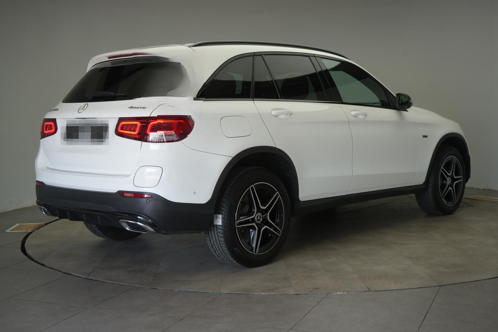 Mercedes-Benz GLC 300 e 4Matic 9G-Tronic AMG Leder/Temp/Kamera foto 4