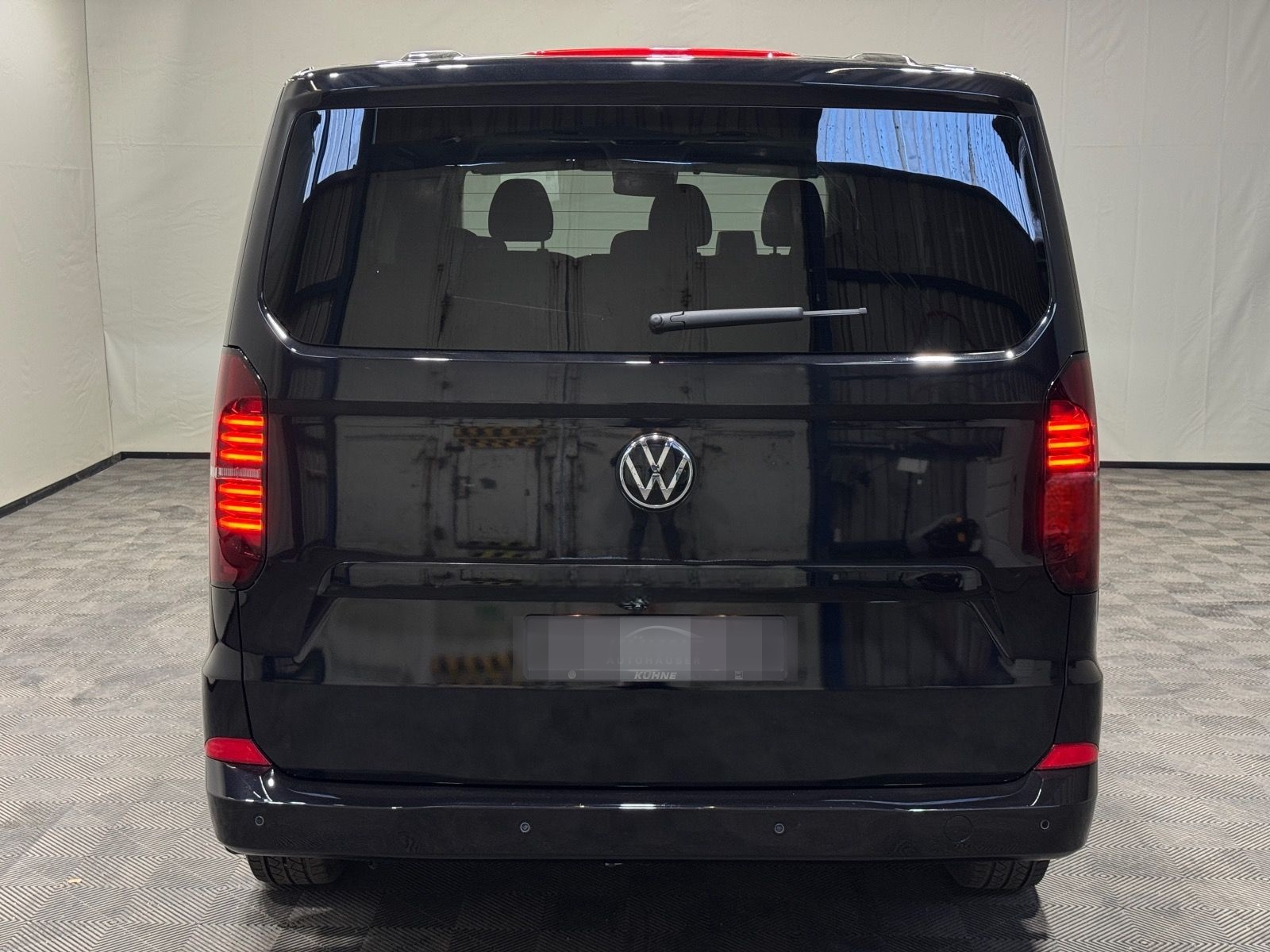 Volkswagen T7 Caravelle Life 2.0 TDI DSG 4M KR | LED NAVI foto 12