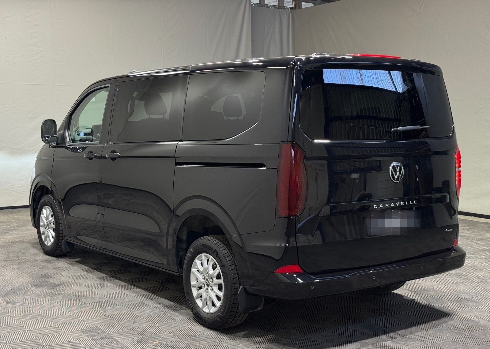 Volkswagen T7 Caravelle Life 2.0 TDI DSG 4M KR | LED NAVI foto 4