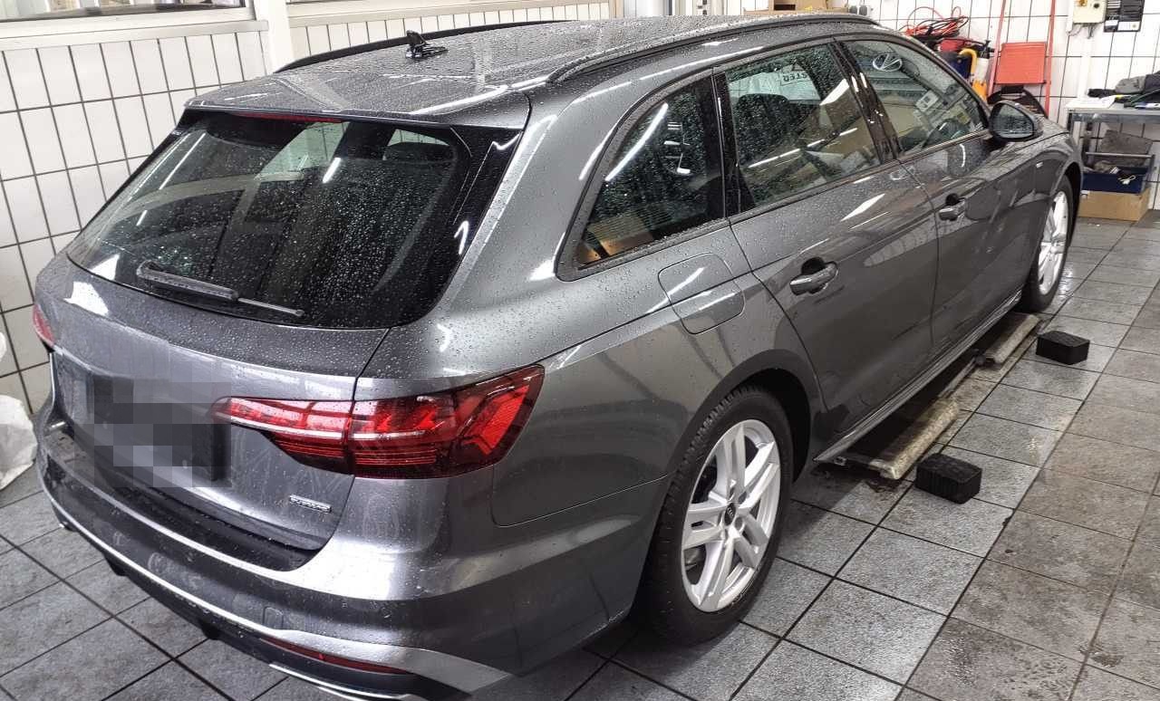 Audi A4 Avant S line 40 TDI qu. Tour, Leder, Kamera foto 3
