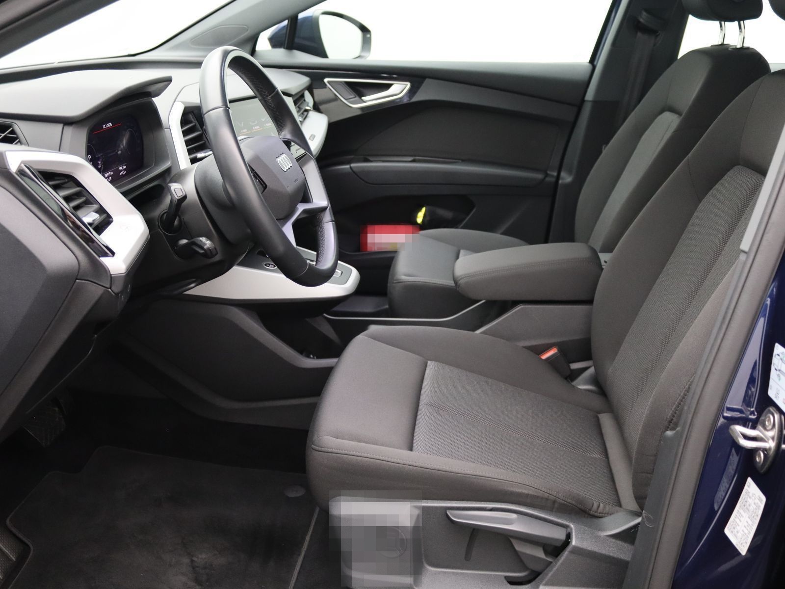 Audi Q4 35 e-tron / Standklima, ParkAssi, LED, RFK foto 12
