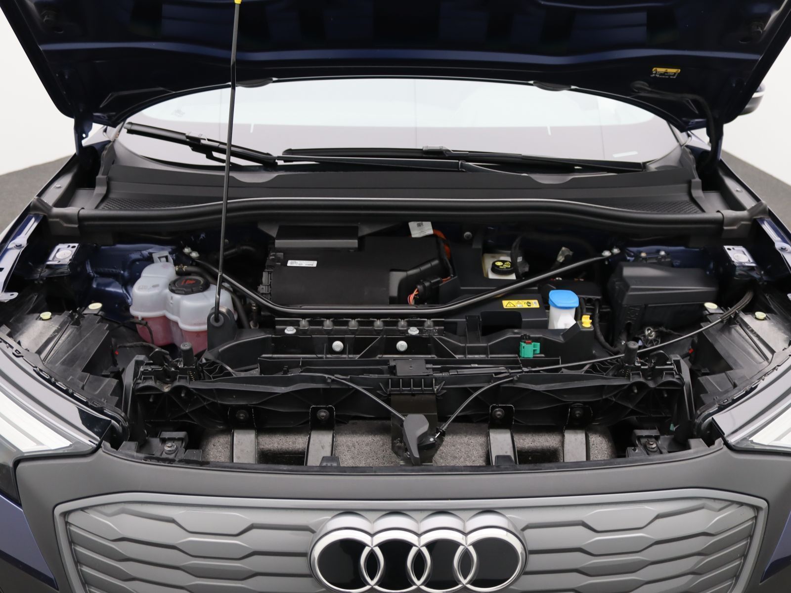 Audi Q4 35 e-tron / Standklima, ParkAssi, LED, RFK foto 18