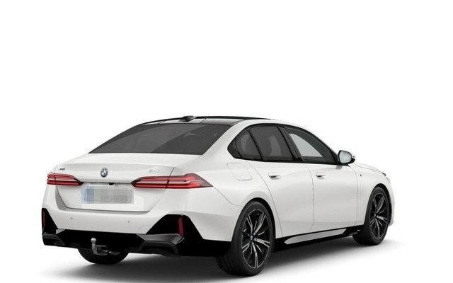 BMW 540d xDrive Driving Assistant Pro Panorama Bower foto 2