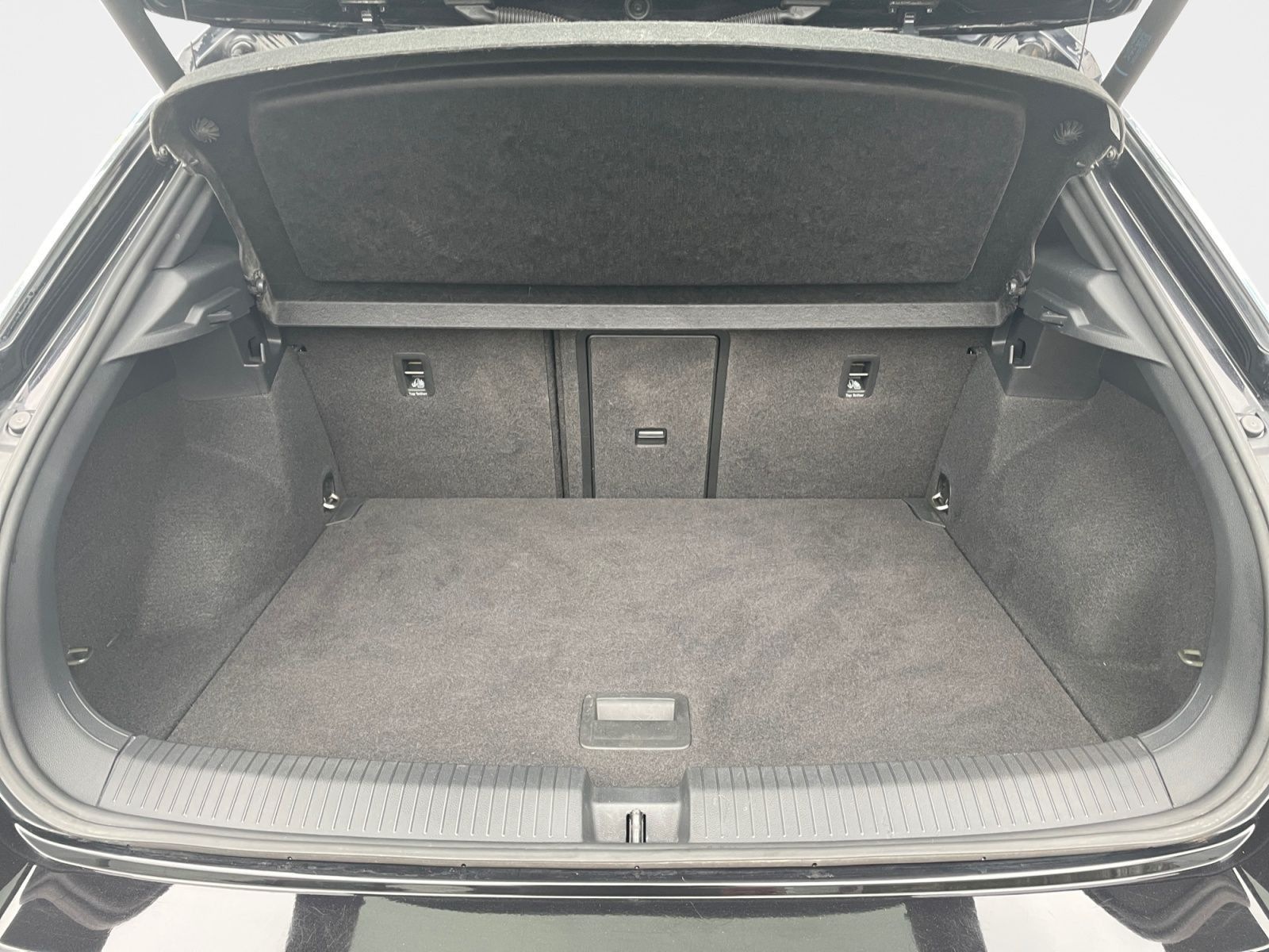 Volkswagen T-Roc 2.0 TSI DSG Sport 4Motion PDC Navi LED foto 16