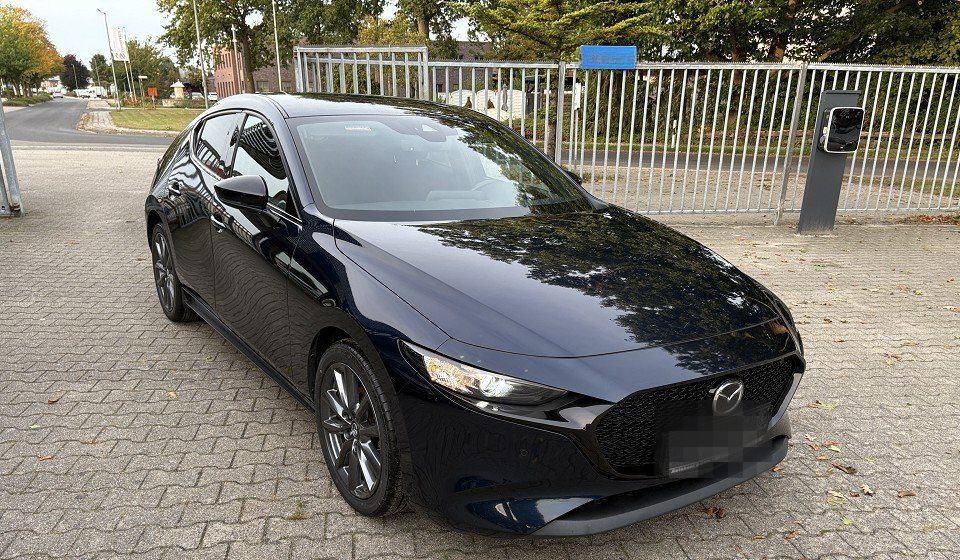 Mazda 3 SKYACTIV-G2.0 M Hybrid HOMURA, AUTOMATIK, R.Ka foto 14