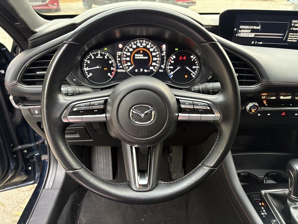 Mazda 3 SKYACTIV-G2.0 M Hybrid HOMURA, AUTOMATIK, R.Ka foto 20
