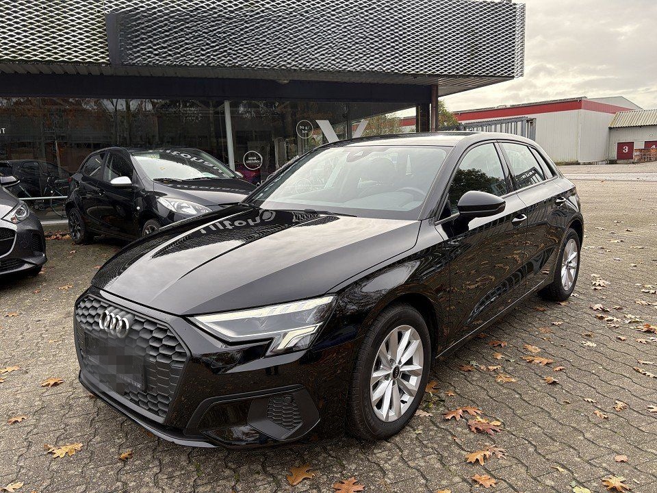 Audi A3 30TFSI Sportback, Business-P., S-Tronic, LED foto 4