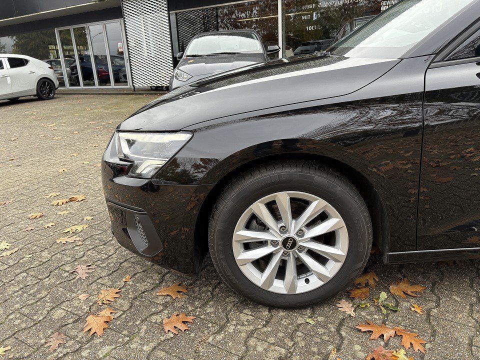 Audi A3 30TFSI Sportback, Business-P., S-Tronic, LED foto 5