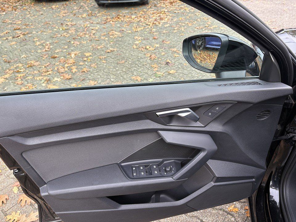 Audi A3 30TFSI Sportback, Business-P., S-Tronic, LED foto 6