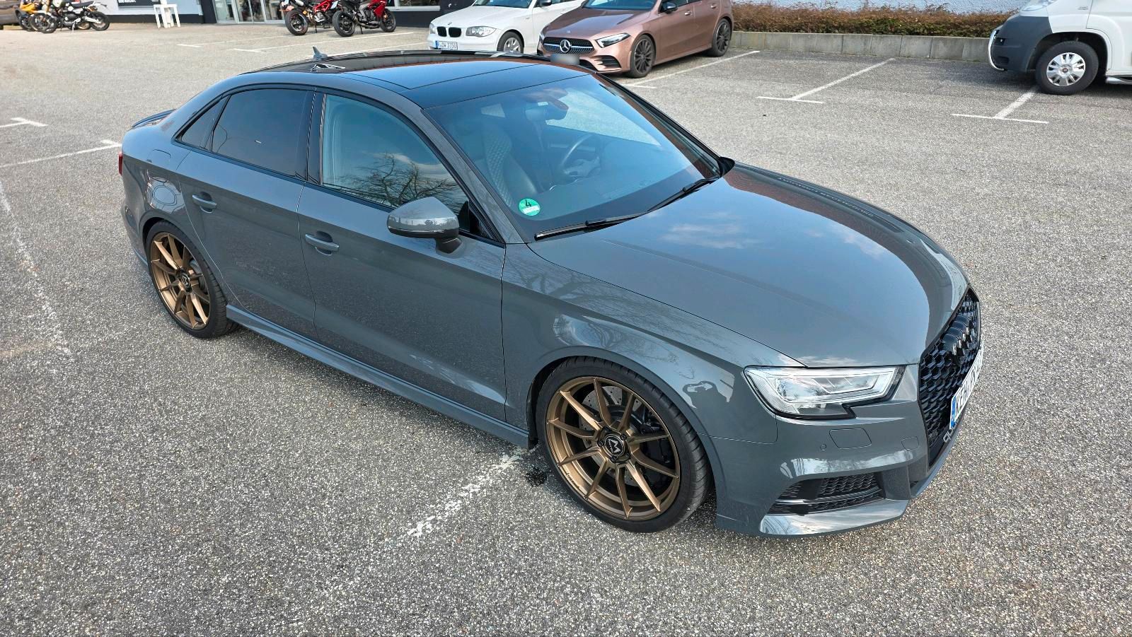 Audi S3 Limousine ohne OPF  mit Porsche Br... foto 2