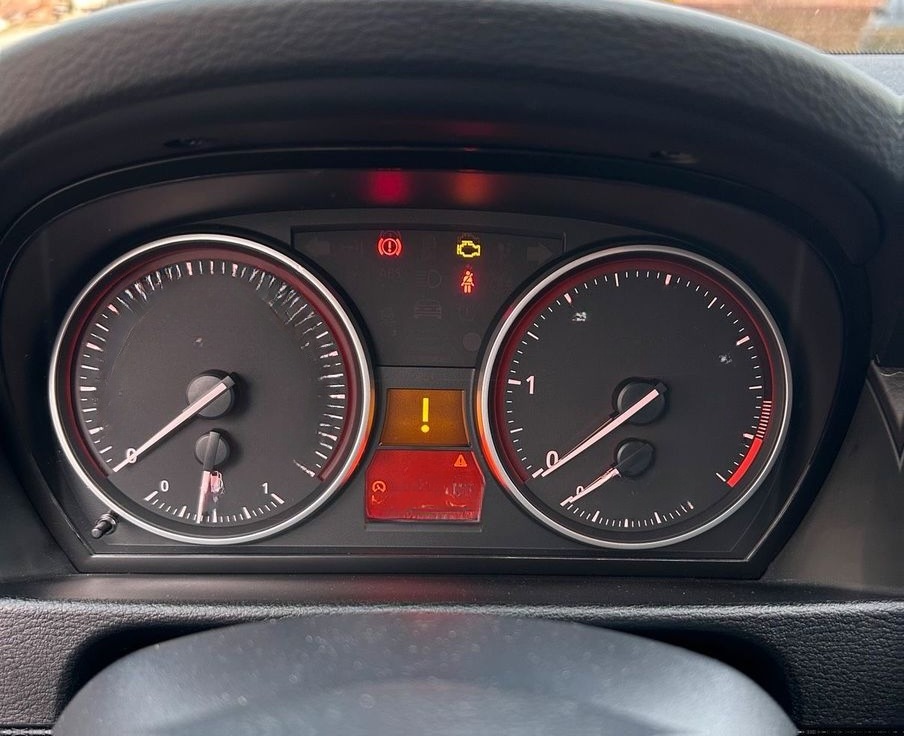 BMW X1 18d foto 6